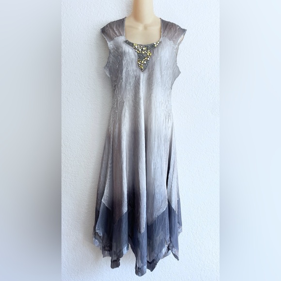flowy homecoming dresses Blush Printed A-Line Dress with Ruffles Color:Same as pic show Key Features Style_Long sleeve Asymmetrical Sleeveless Scuba Off